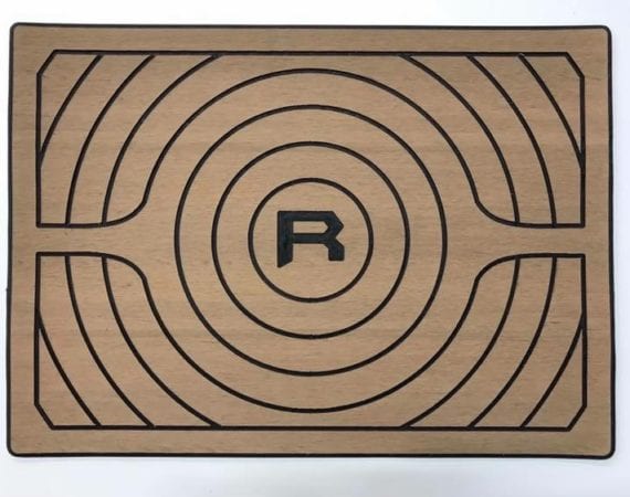 REVEAL plasdeck